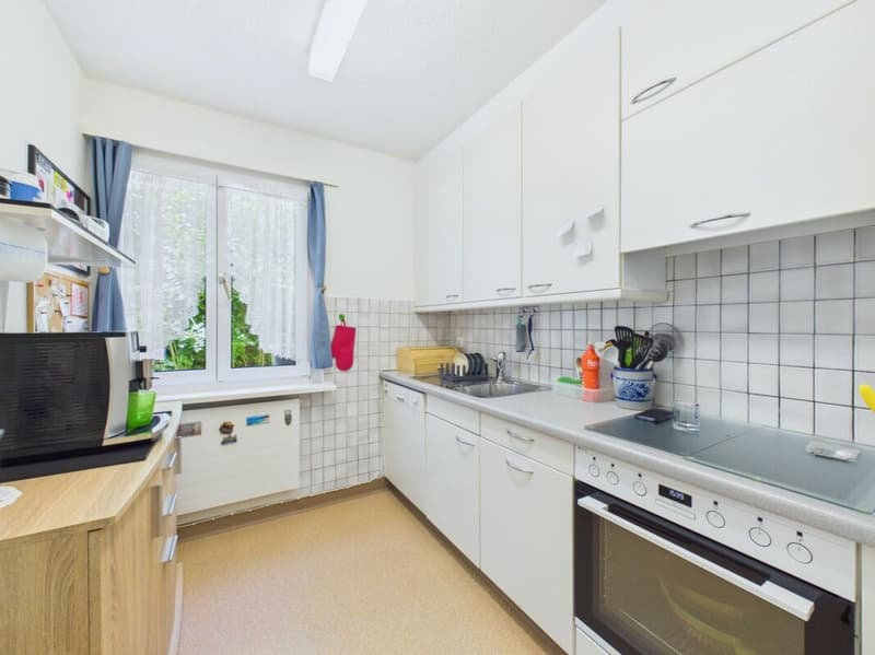 Charmante 3.5 Zimmer Wohnung im EG (6)