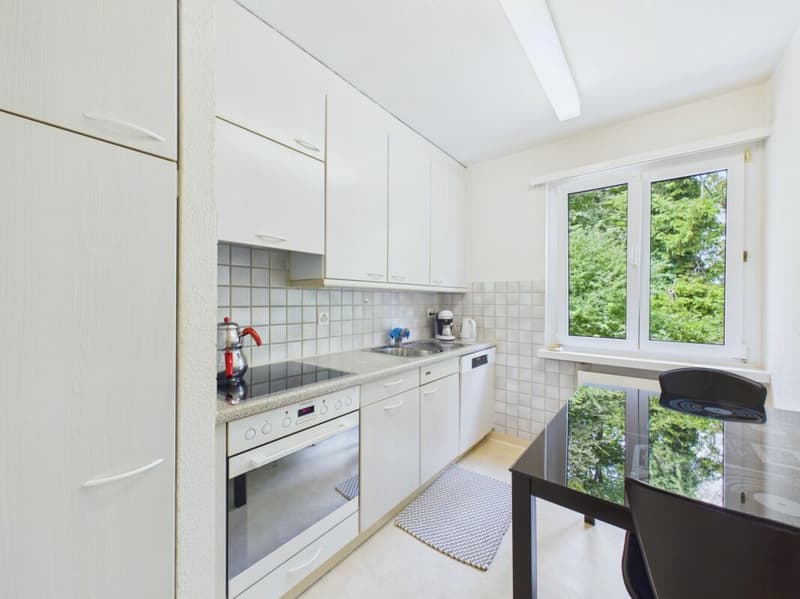 Helle 4.5 Zimmer Wohnung an ruhiger Lage im 1.OG (6)