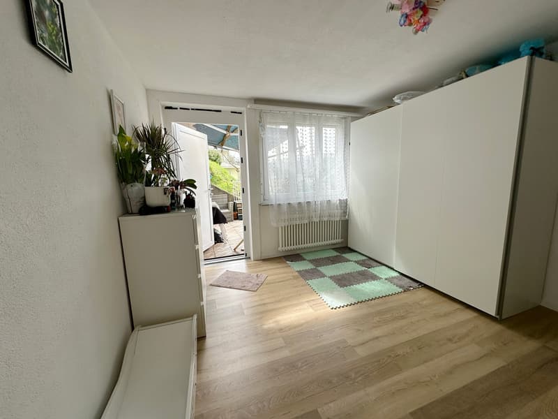 Rental property with 3 apartments (3)