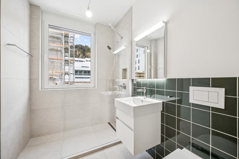 Badezimmer mit Dusche