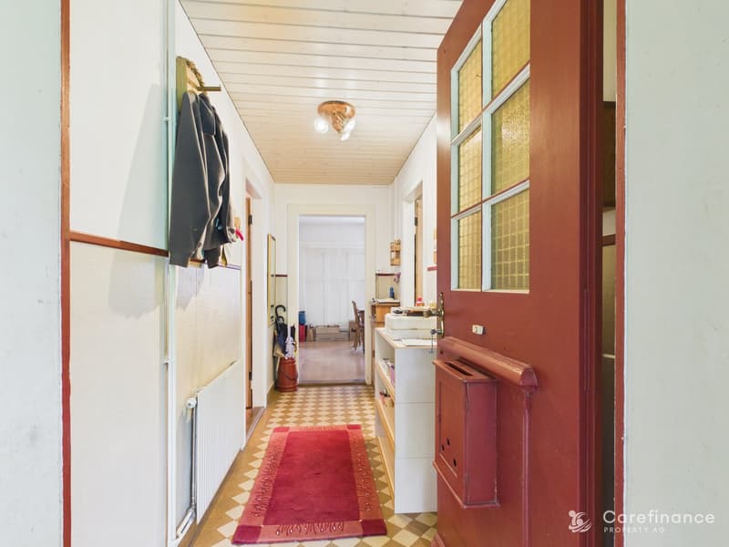 Charming 8-room two-family house with garden paradise and diverse usage possibilities (11)