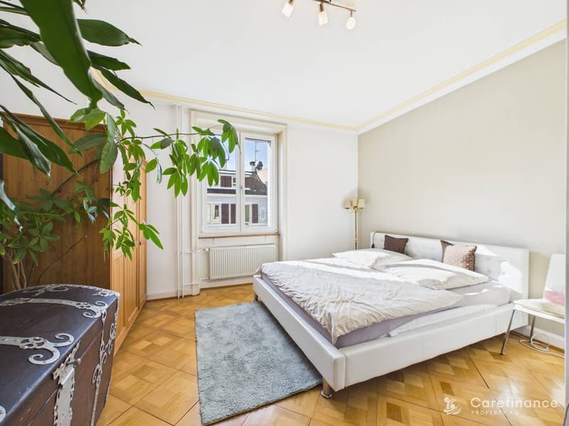 Charme du vieux bâtiment et qualité de vie dans le quartier calme et familial d'Iselin (9)