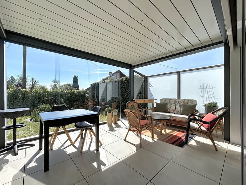 Wohnung mit 4.5 Zimmern im Erdgeschoss mit großem Garten (5)