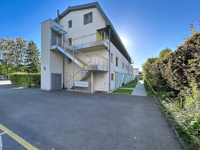 Grand appartement de 5.5 pièces d'env. 160 m² (2)