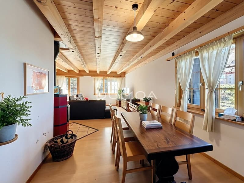 Authentic chalet with unobstructed view and large plot (8)