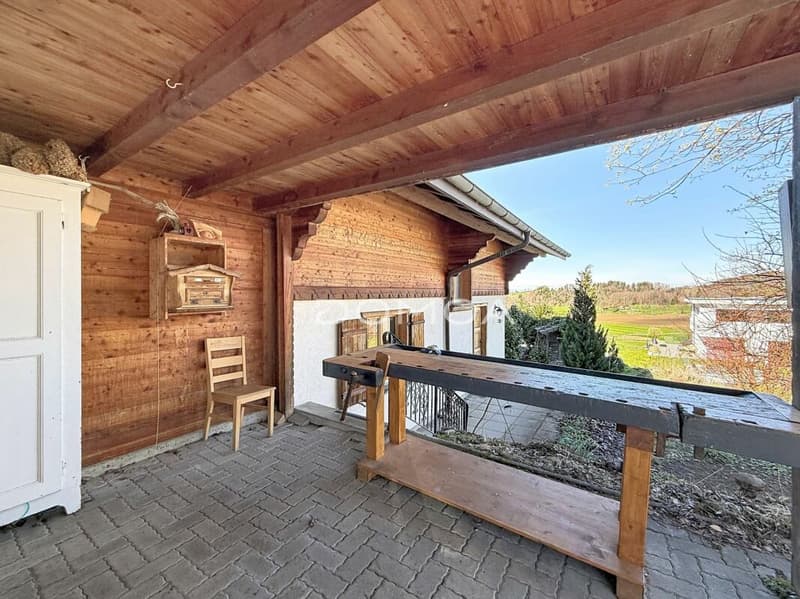 Authentic chalet with unobstructed view and large plot (7)