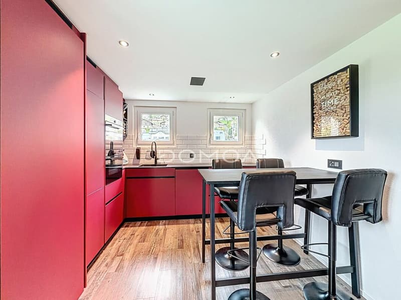 !!! SOLD!!! Beautiful 3.5-room apartment renovated with large terrace and view of Moléson (2)