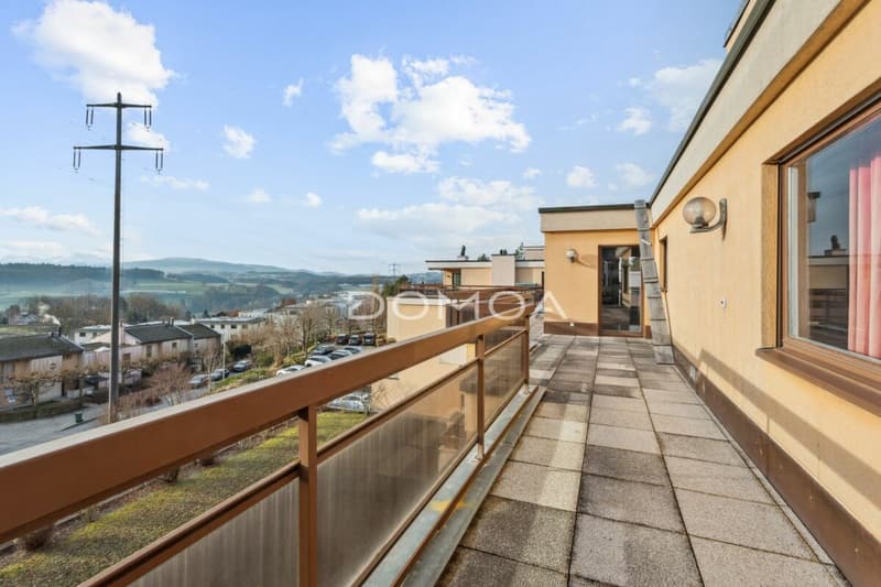 Außergewöhnliches Dachgeschoß mit Panoramaterrasse im Herzen des Großraums Freiburg (6)