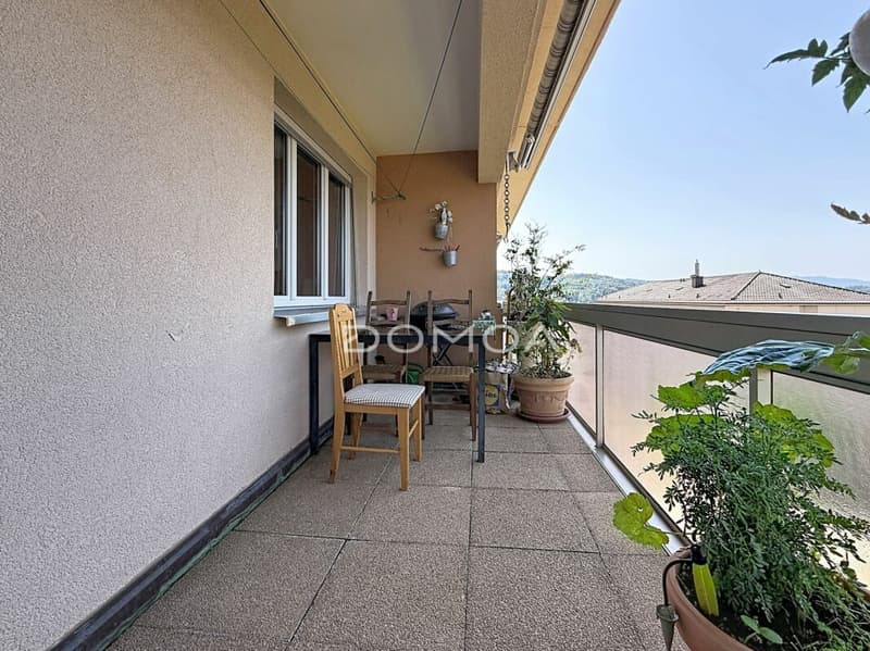 Charmant appartement de 3,5 pièces avec balcon (12)