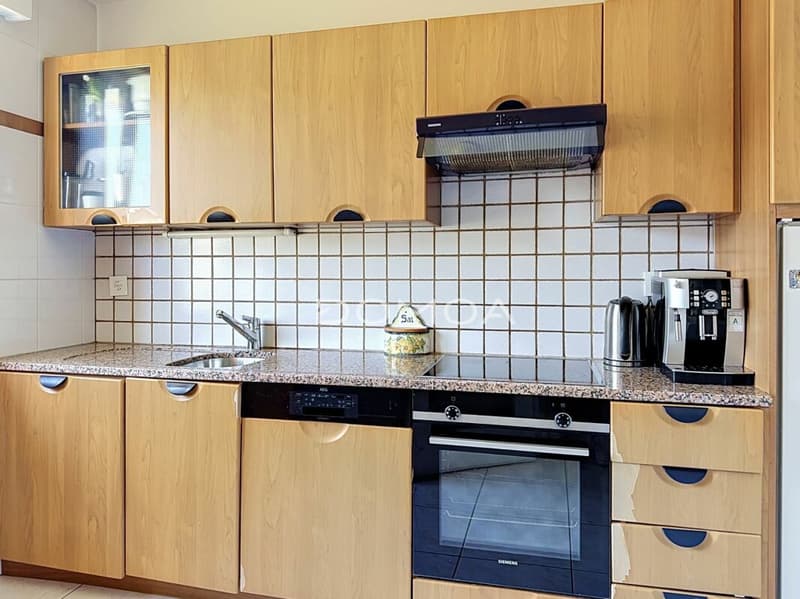 Charmant appartement de 3,5 pièces avec balcon (6)