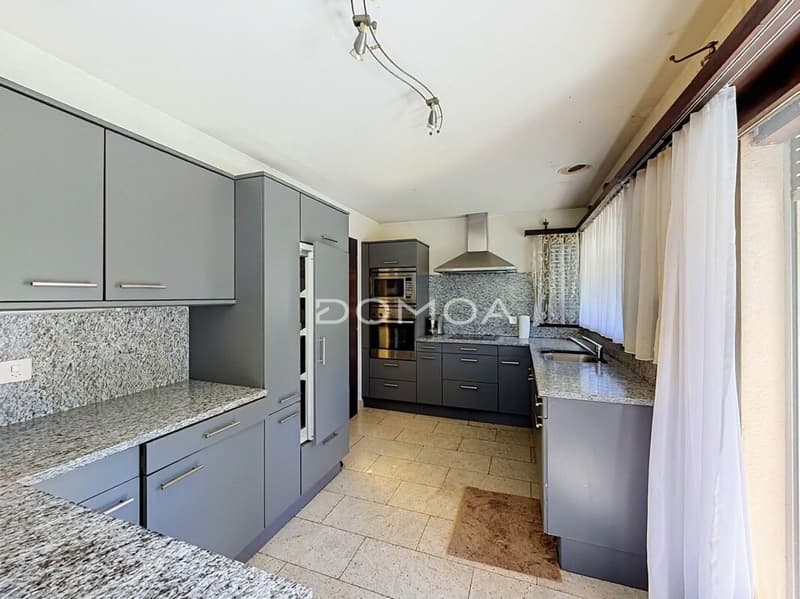 Villa individuelle de 6,5 pièces sur une parcelle de plus de 1'000 m² (4)