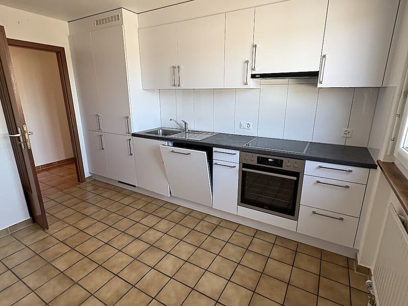 4.5 Zimmerwohnung im 1. Stock in Givisiez (7)
