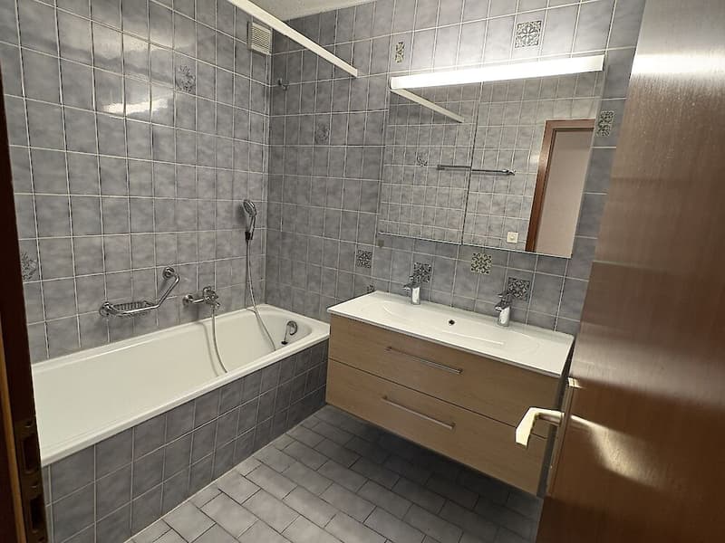 4.5 Zimmerwohnung im 1. Stock in Givisiez (11)
