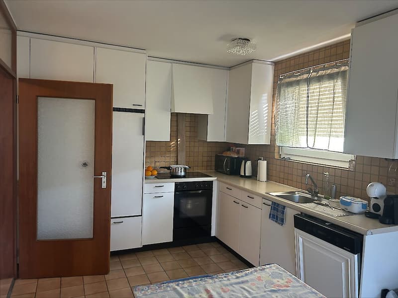 3.5 Zimmerwohnung im Erdgeschoss (6)