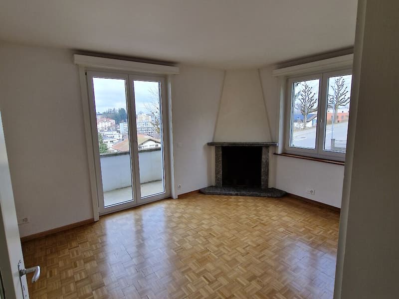 Charmante 4.5-Zimmerwohnung in Freiburg (3)