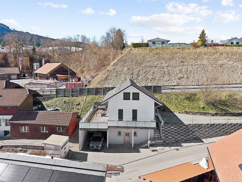 Casa unifamiliare unica con terrazza spaziosa a Plaffeien (12)