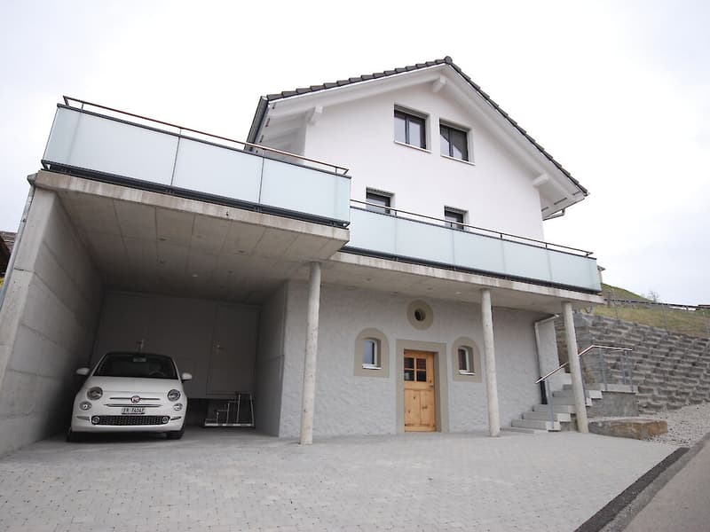 Casa unifamiliare unica con terrazza spaziosa a Plaffeien (13)