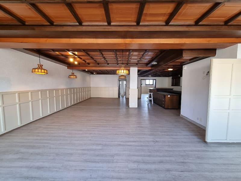 Espace commercial attractif à Oberschrot (2)