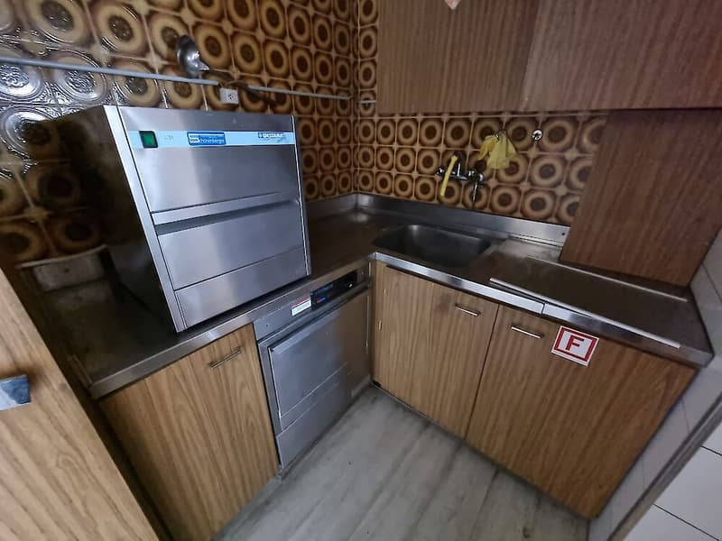 Espace commercial attractif à Oberschrot (9)