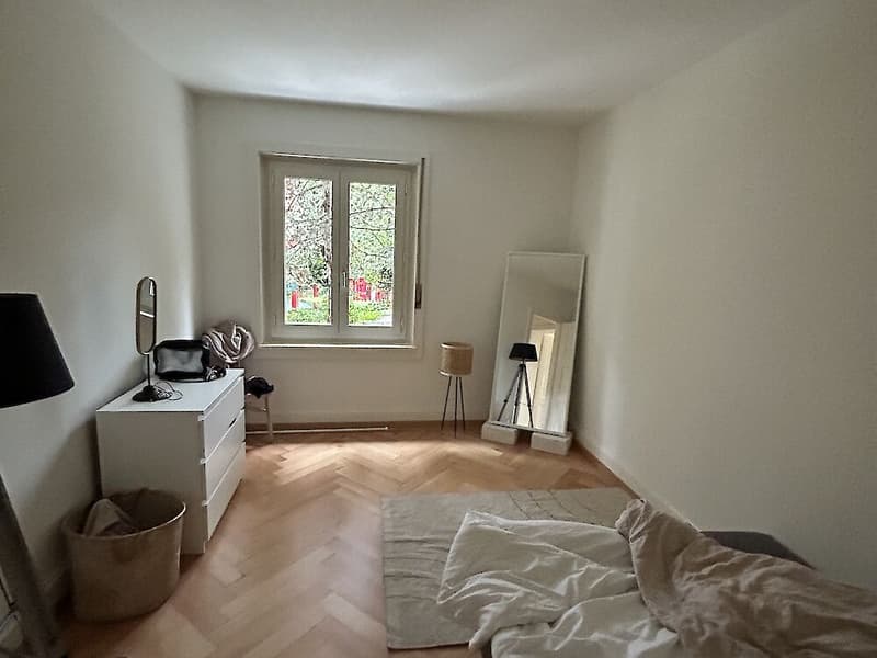 Renovierte 2.5-Zimmerwohnung im Beaumont-Quartier (11)