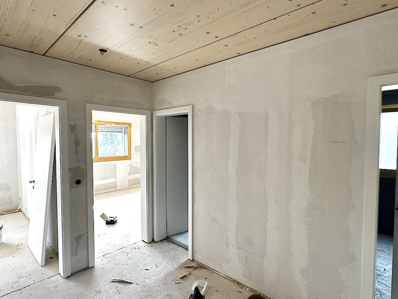Neuwertige Wohnung an erhöhter Lage in Freiburg zu vermieten (4)