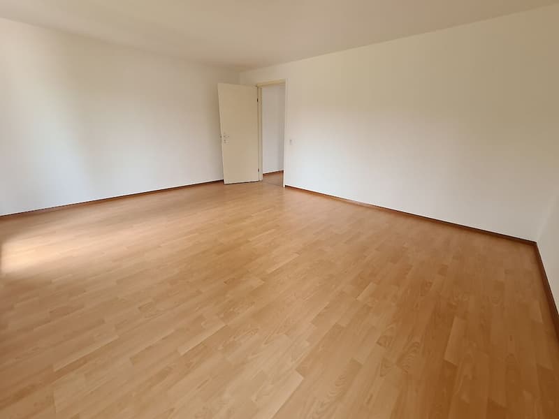 3.5-Zimmerwohnung im 2. Stock in St. Ursen (4)