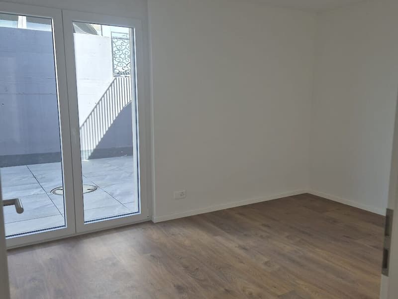 Moderne 4.5-Zimmerwohnung in Giffers zu vermieten (4)