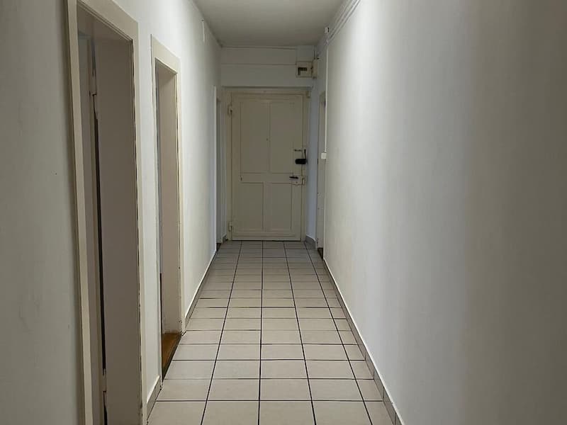 Renovierte Wohnung im Herzen der Freiburger Unterstadt (8)