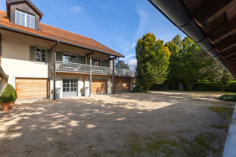 Bâtiment de réception avec cuisine professionnelle (12)