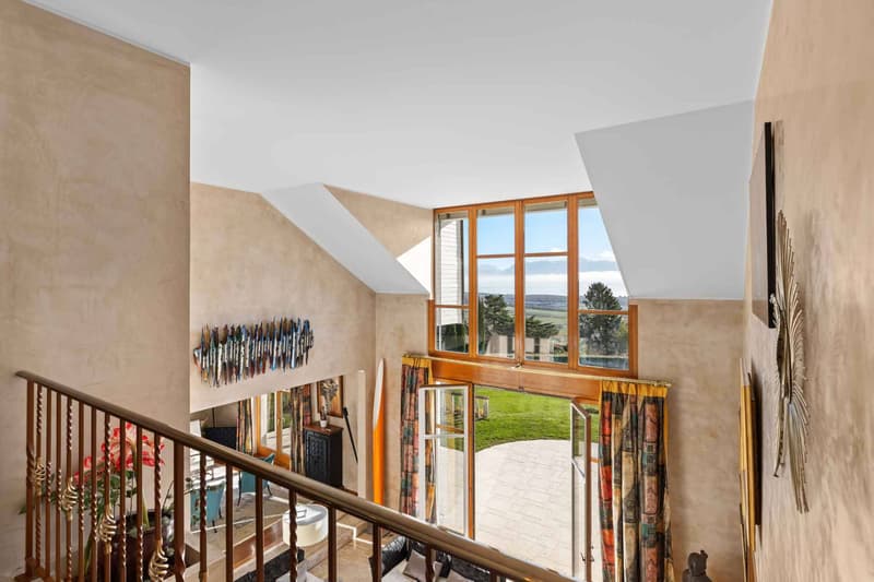 Villa elegante con panorama sul Lago di Ginevra e le Alpi (12)