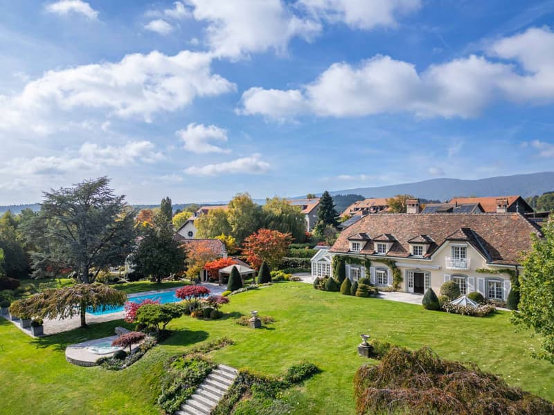 Demeure vaudoise de prestige avec piscine, spa et vue sur le lac (3)