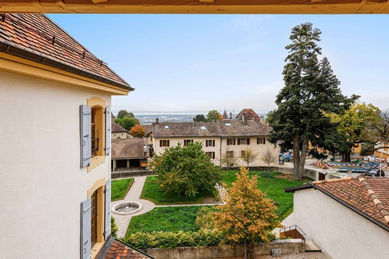 Exceptional penthouse with breathtaking views of Lake Geneva (13)