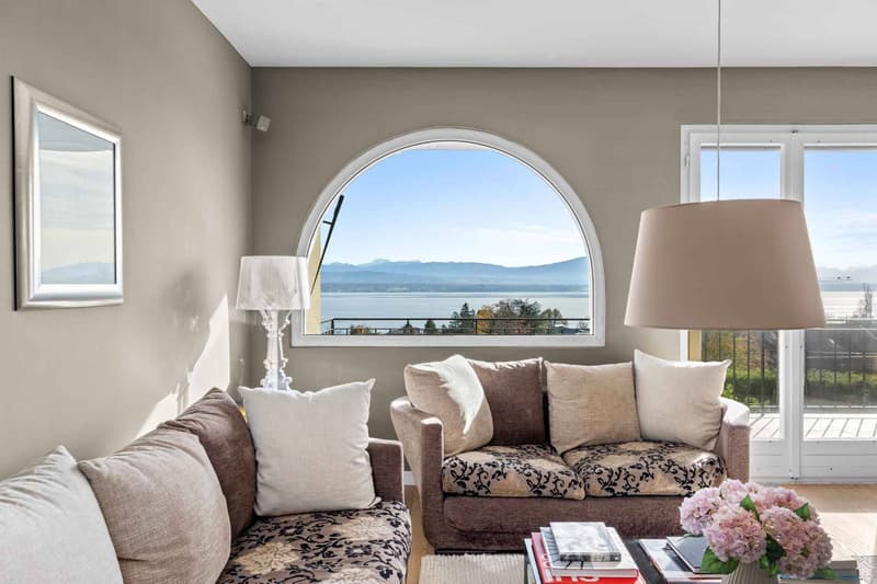 Detached villa with panoramic views of the lake and the Alps (7)