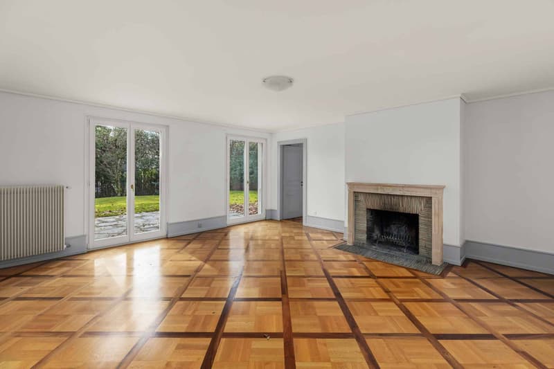 Lausanne: Renovated Family Home with Exceptional Garden (6)