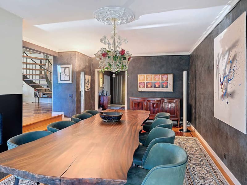 Elegant house with private garden in the heart of Terre-Sainte (4)