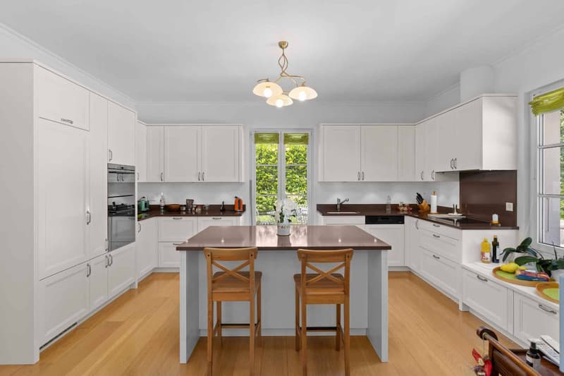 Exceptional estate on the first line of the lake (13)
