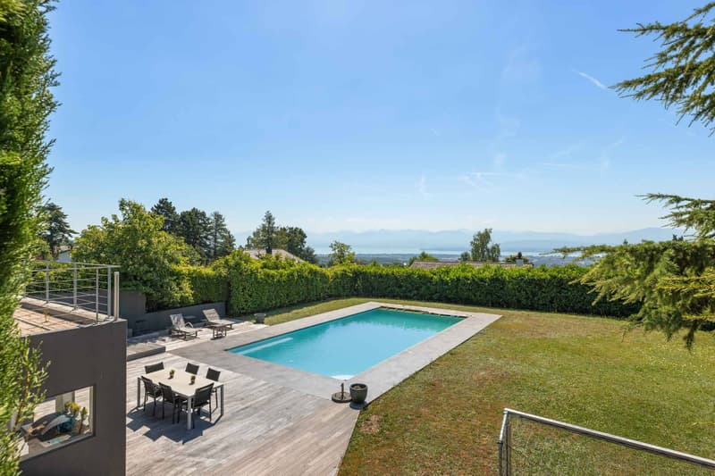 Villa avec vue panoramique sur le lac Léman et le Mont-Blanc (2)