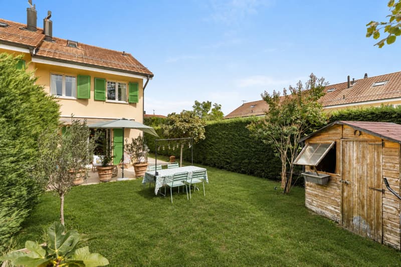 Charmante maison familiale avec jardin (13)