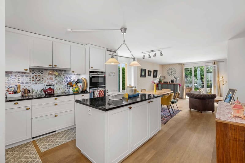 Charmante maison familiale avec jardin (5)