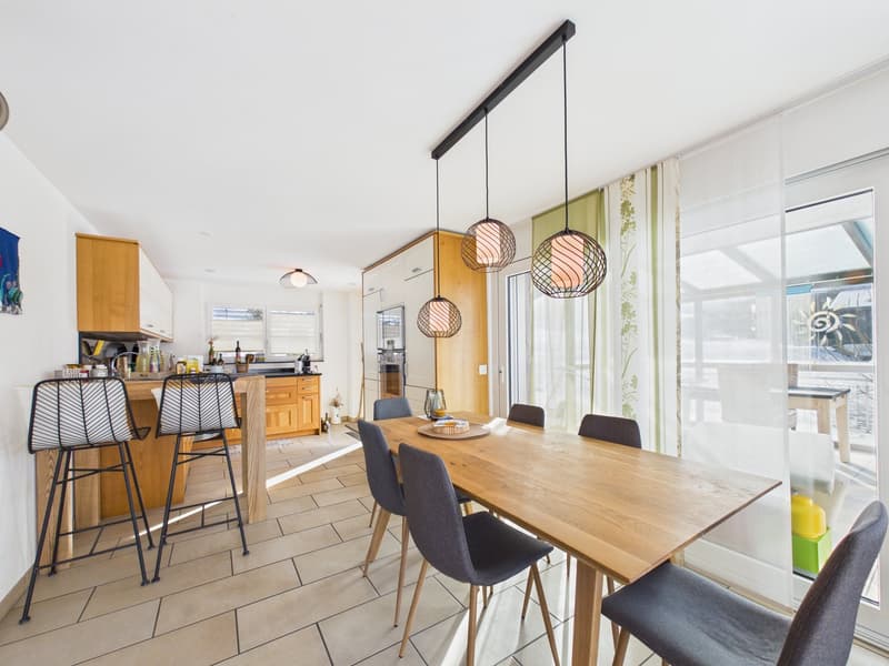 Appartement lumineux 5 pièces avec vue sur les montagnes à Ried-Brig (4)