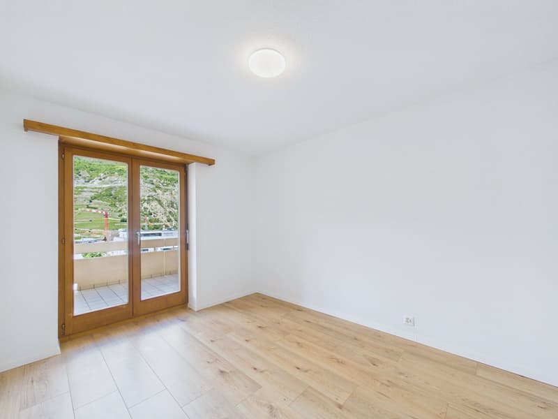 Living with a view - Spacious 6-room duplex attic apartment in Susten (7)