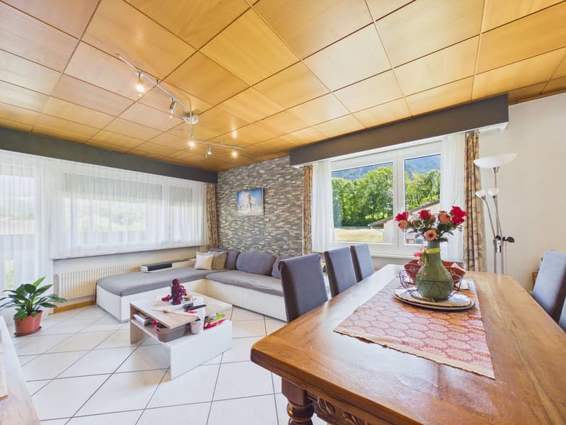 Appartement familial de 4,5 pièces avec balcon et vue imprenable à Susten (1)