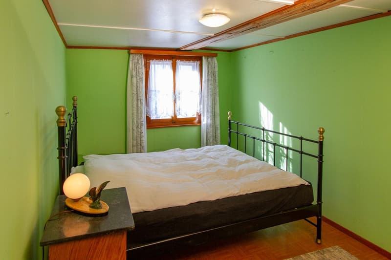 3.5-Zimmer-Wohnung in Hohtenn – Historischer Charme mit eigenem Garten (7)