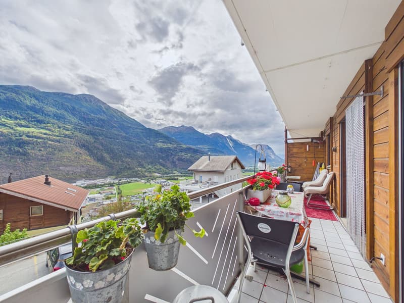 Charmante 4.5-Zimmer-Wohnung mit Bergblick in Steg-Hohtenn (2)