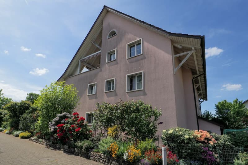 Appartement spacieux 3.5 (4.5) pièces au milieu du verdoyant (2)