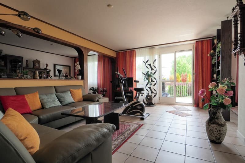 Appartement spacieux 3.5 (4.5) pièces au milieu du verdoyant (11)