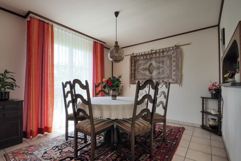Appartement spacieux 3.5 (4.5) pièces au milieu du verdoyant (7)