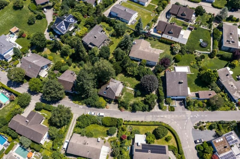 Building land in a wonderfully beautiful quarter! (4)