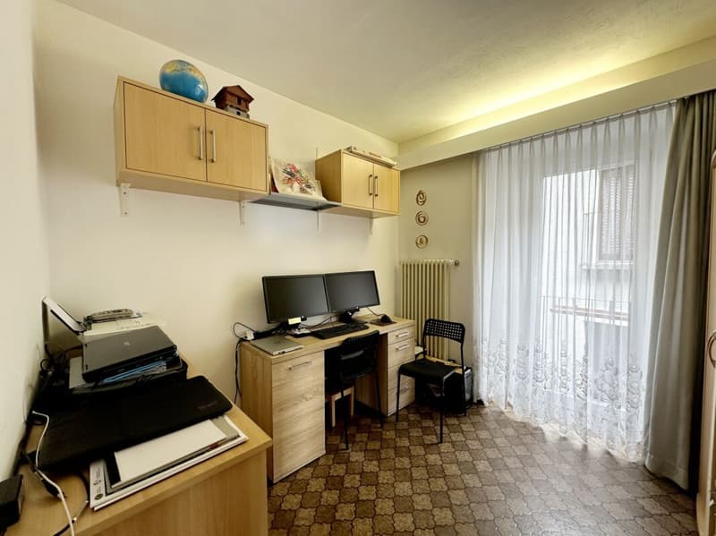 Casa bifamiliare attigua con 5.5 locali complessivi o 2 unità abitative da 3.5 locali l’una (4)