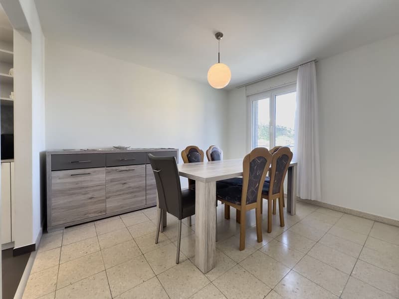 Appartamento triplex di 4 ½ locali, con 4 posteggi (6)